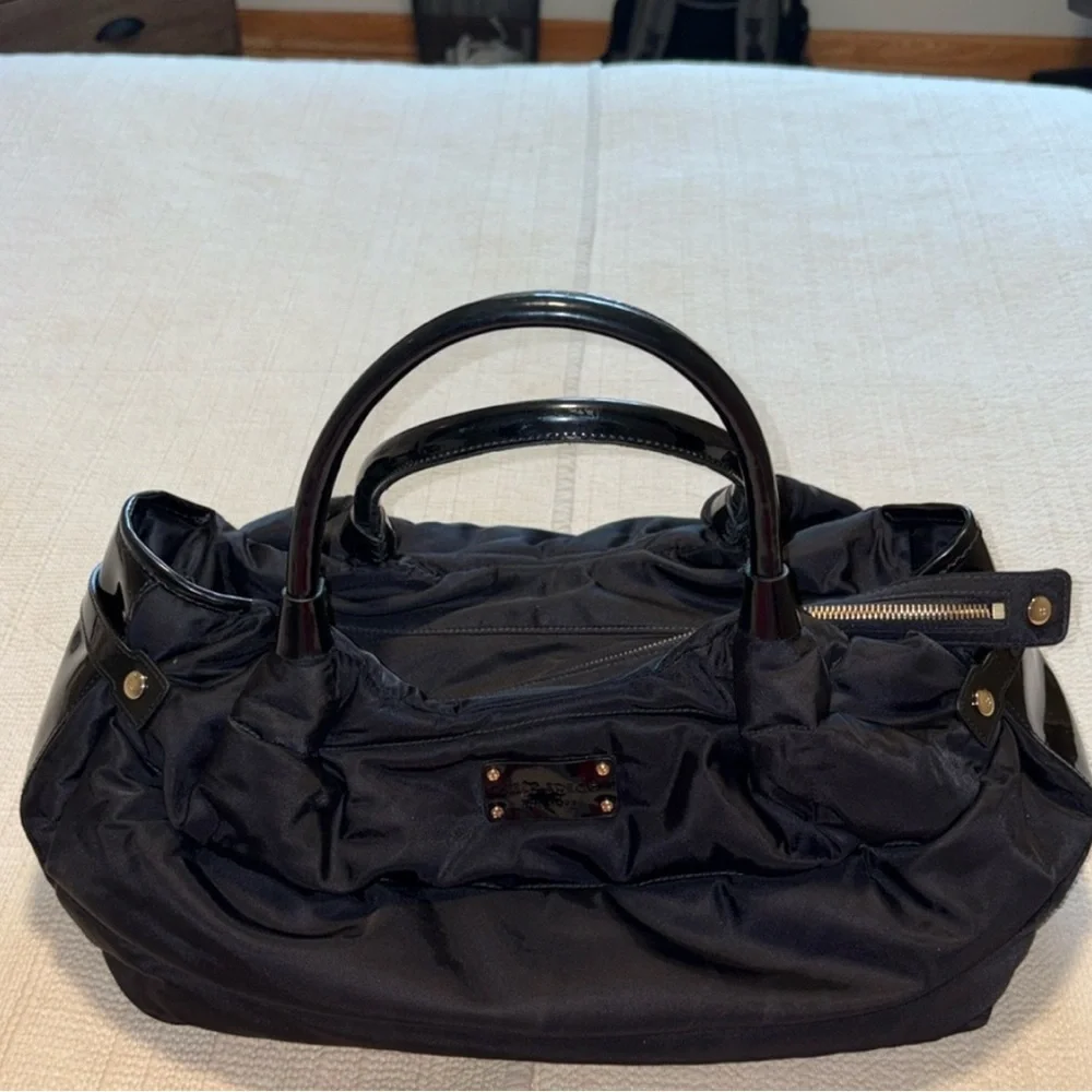 EUC Kate Spade Black Quilted Shoulder Bag